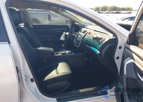 2018 Nissan Altima 2.5 Sr из США, поврежденный, VIN 1N4AL3AP2JC233490